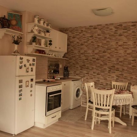 Апартамент Морско Бижу Burgas Exterior photo